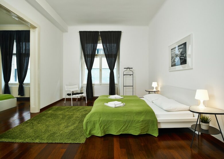 Hotel Central Downtown Apartments By Irundo