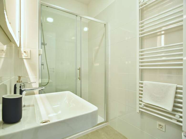 Hotel Central Downtown Apartments By Irundo