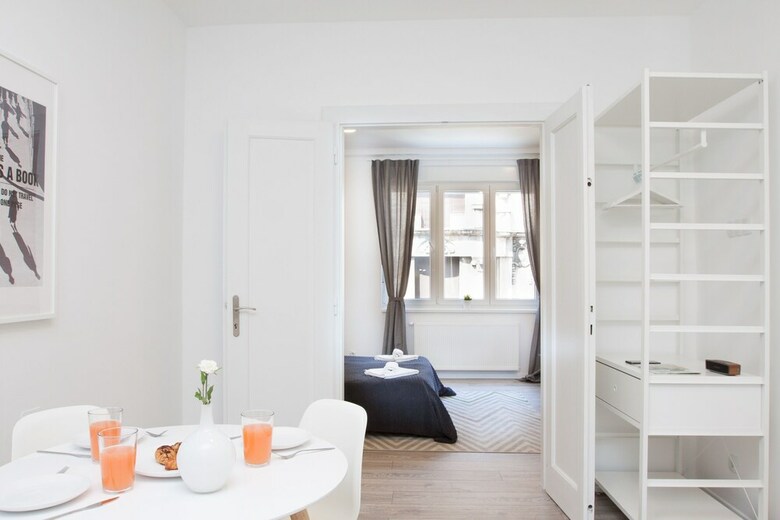 Hotel Central Downtown Apartments By Irundo