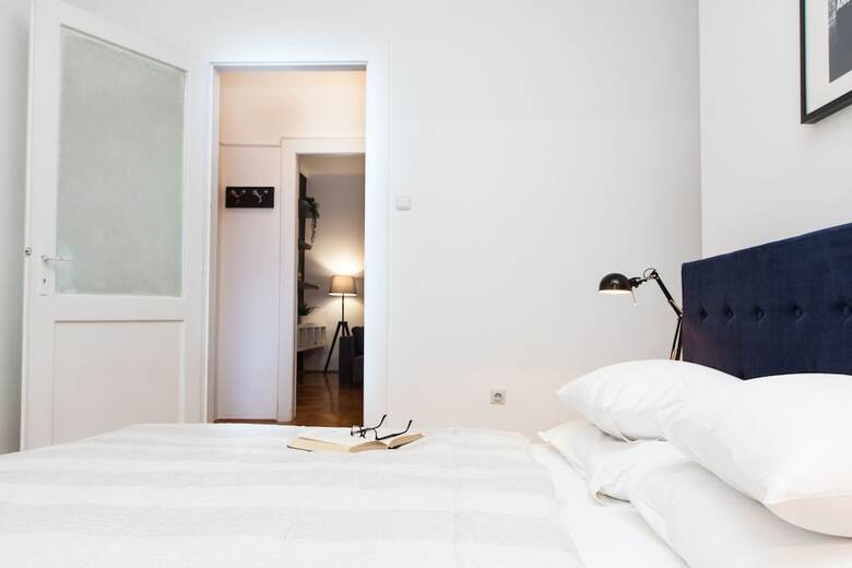 Hotel Central Downtown Apartments By Irundo