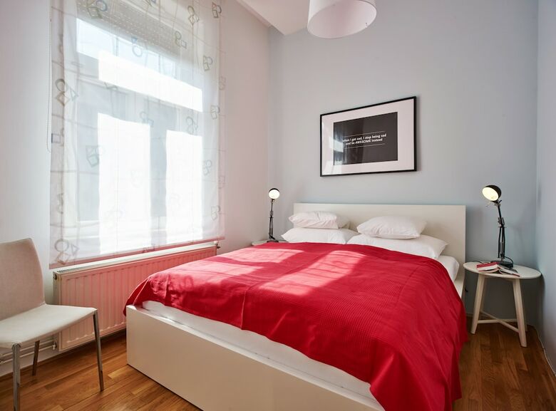 Hotel Central Downtown Apartments By Irundo