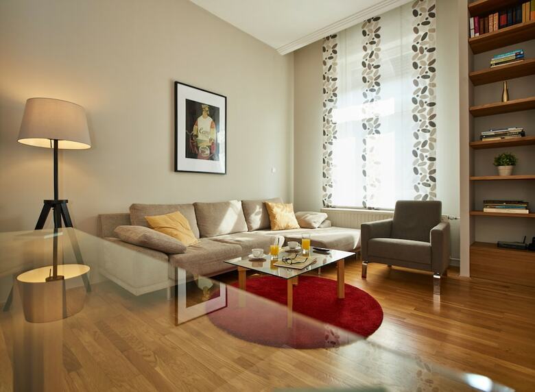 Hotel Central Downtown Apartments By Irundo