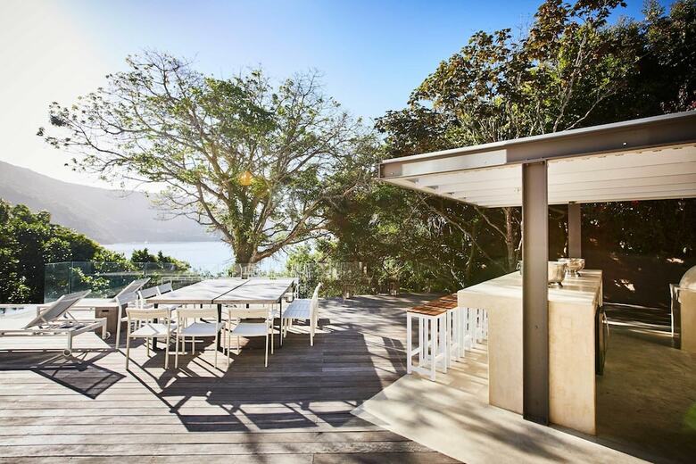 Number Eleven Self Catering Villa
