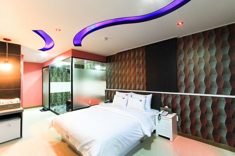 Foru Hotel