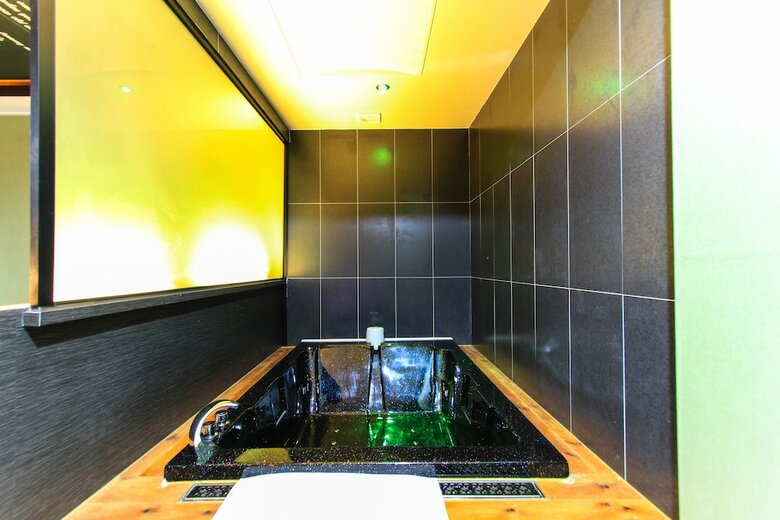 Foru Hotel