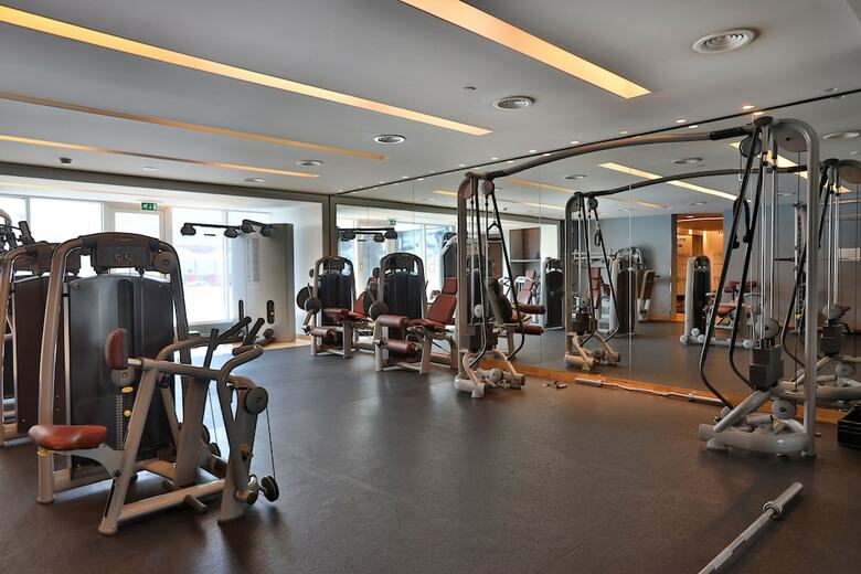 Hotel Hili Rayhaan By Rotana