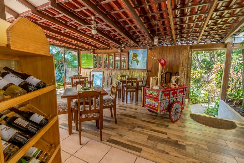 Hotel Colinas Del Sol