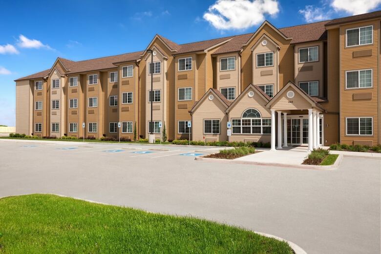 Hotel Microtel Inn & Suites By Wyndham Cotulla