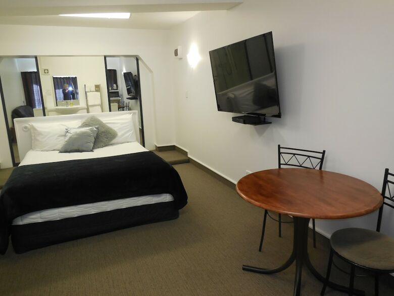 Harbour View Motel