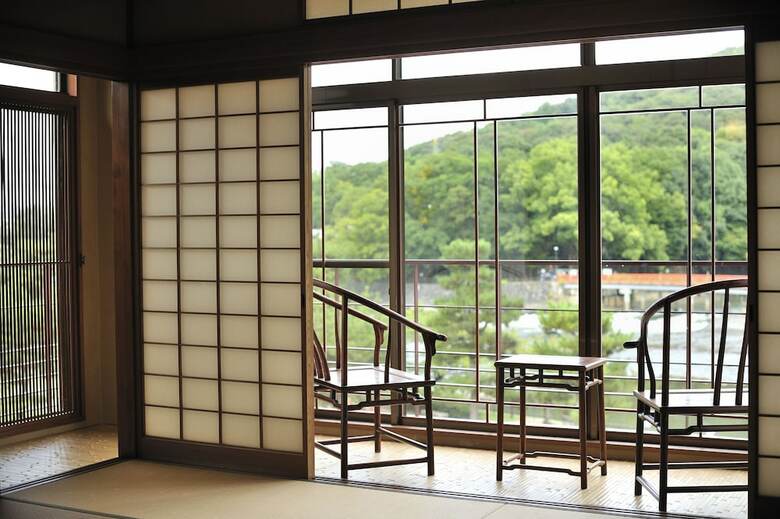 Kyoto Uji Hanayashiki Ukifune-en