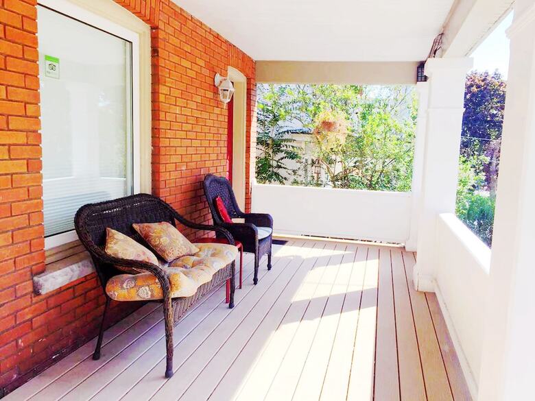 Acacia Bed And Breakfast