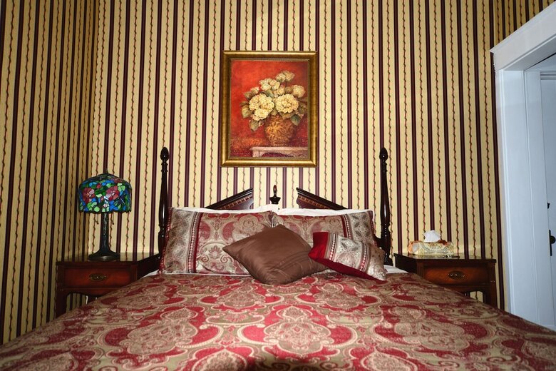 Acacia Bed And Breakfast