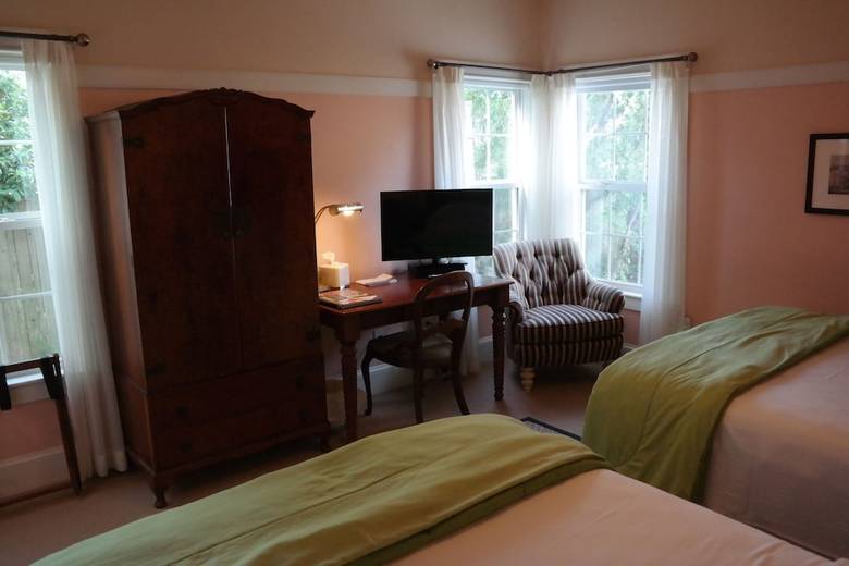 Beach Spa Bed And Breakfast
