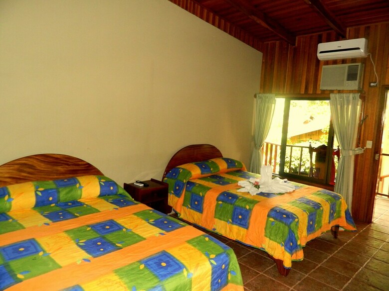 Hostal Arenal Hostel Resort