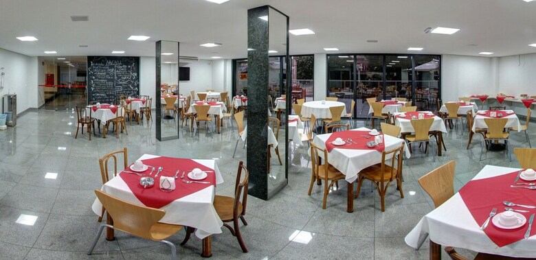Hotel Rio Vermelho