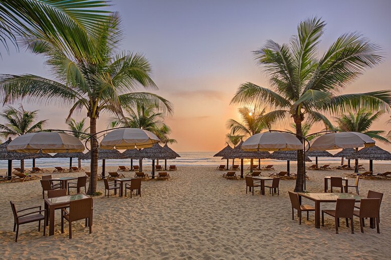 Holiday Beach Danang Hotel & Resort