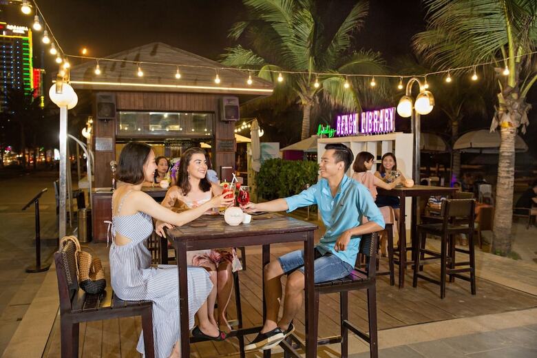 Holiday Beach Danang Hotel & Resort