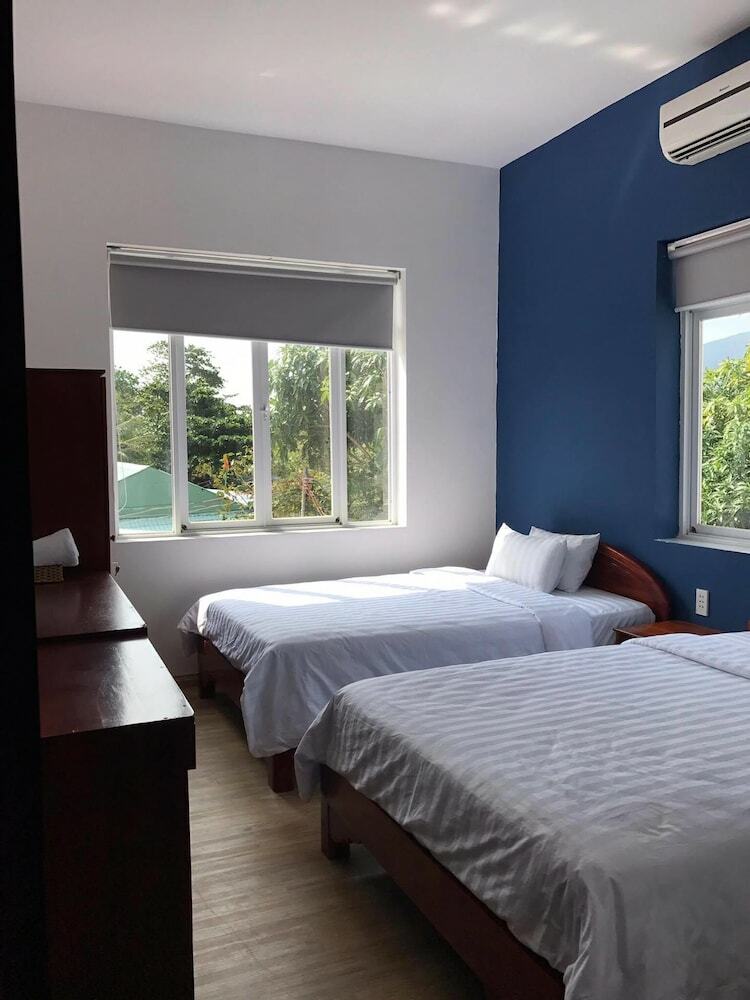 Lighthouse Boutique Hotel