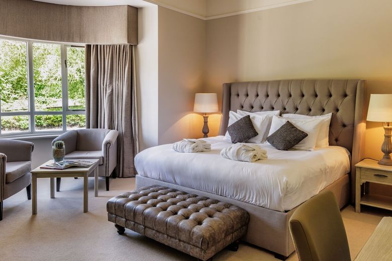 Sudbury House Hotel