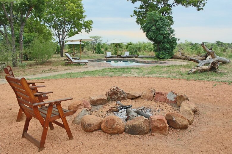 Posada Elephant's Eye, Hwange