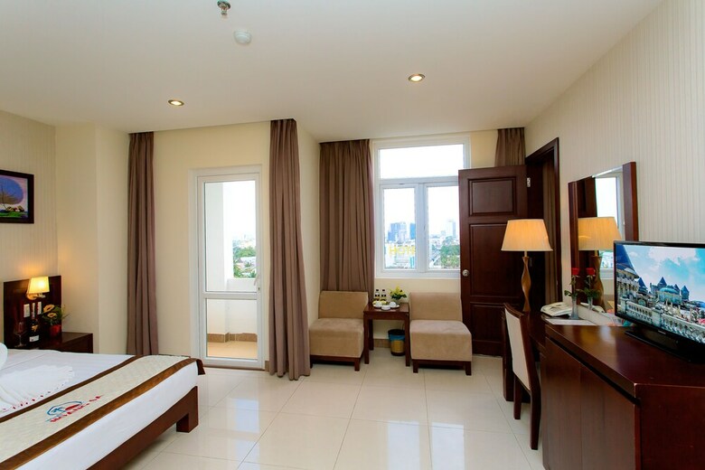 Hoang Sa Hotel