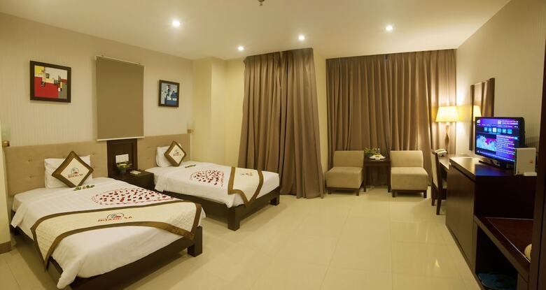 Hoang Sa Hotel