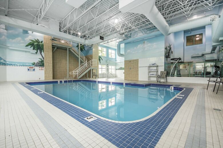 Hotel Comfort Inn & Suites