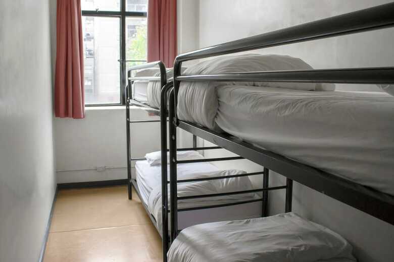 Hostal The Village Melbourne