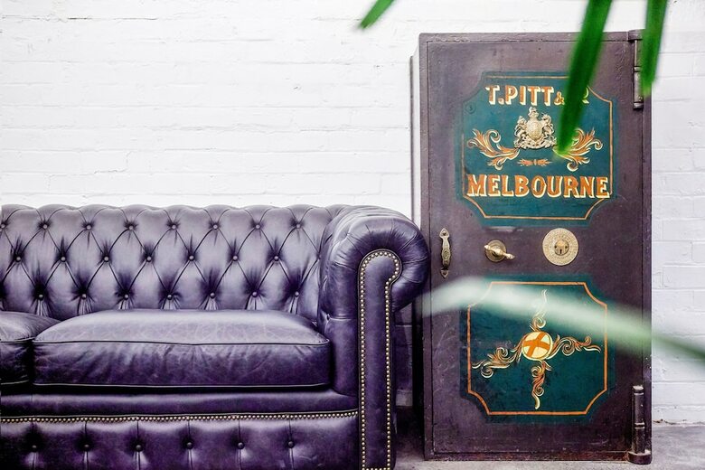 Hostal The Village Melbourne