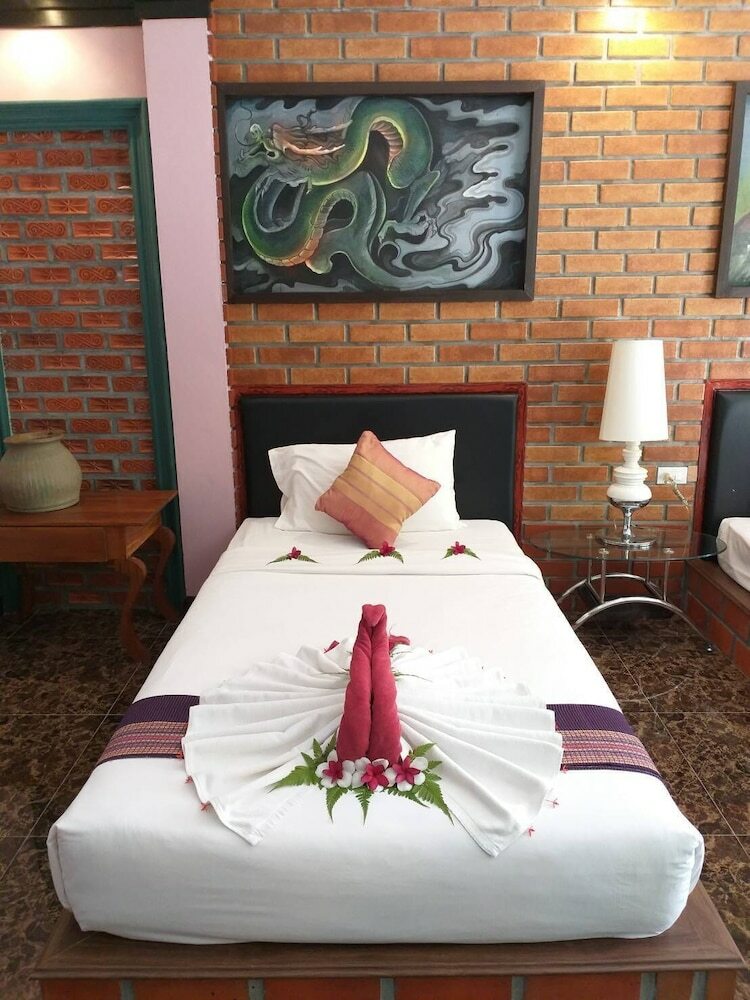 Hotel Ao Nang Beach Home