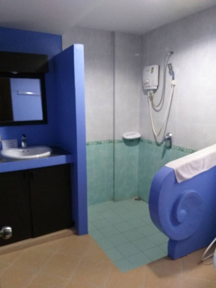 Hotel Ao Nang Beach Home