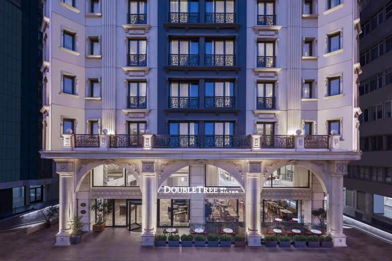 Hotel Doubletree By Hilton Istanbul Esentepe