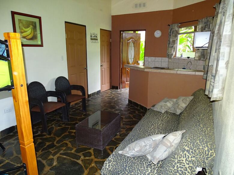 Bed & Breakfast Heliconia Island