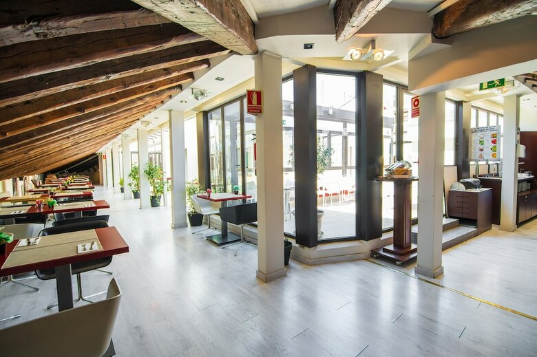 Hotel Petit Palace Preciados