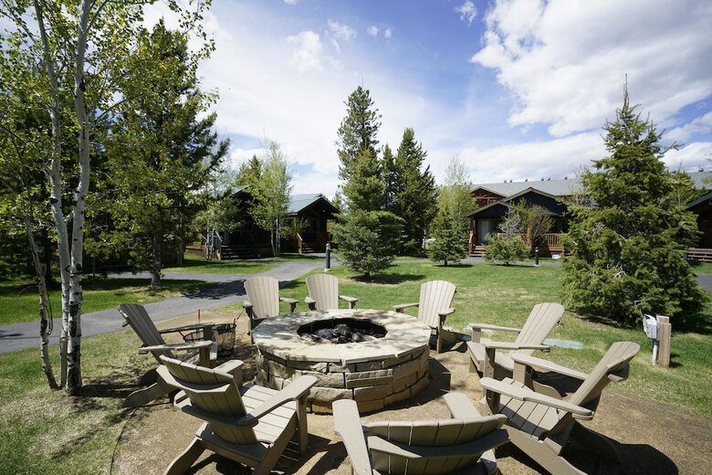 Apartamento Explorer Cabins At Yellowstone