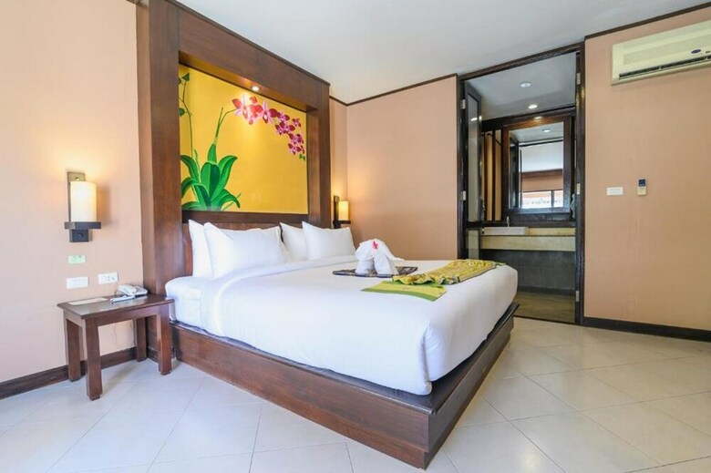Hotel Phuket Kata Resotel