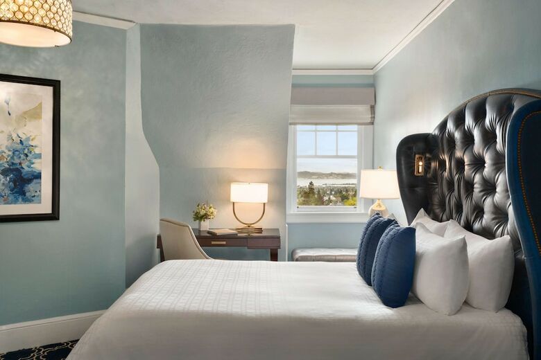 Claremont Club & Spa - A Fairmont Hotel