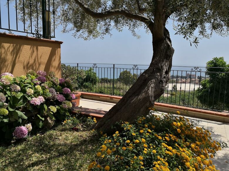 Apartamentos Villa Santa Barbara