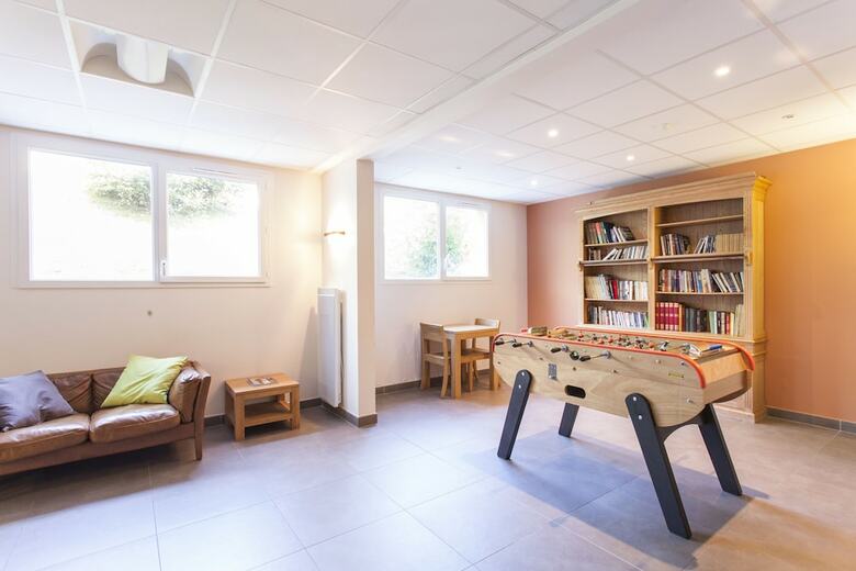 Hotel L'a�ronat