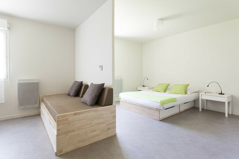 Hotel L'a�ronat