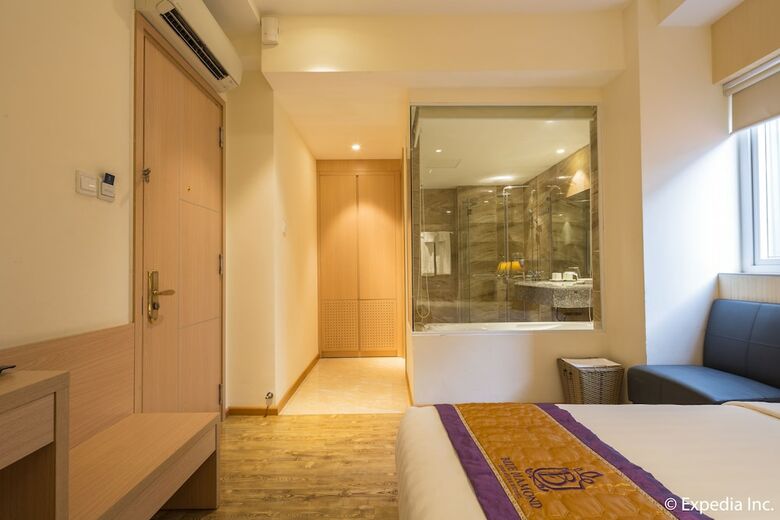 Blue Diamond Signature Hotel