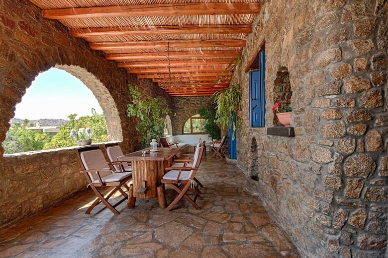 Apartamentos Iro's Boutique Hotel