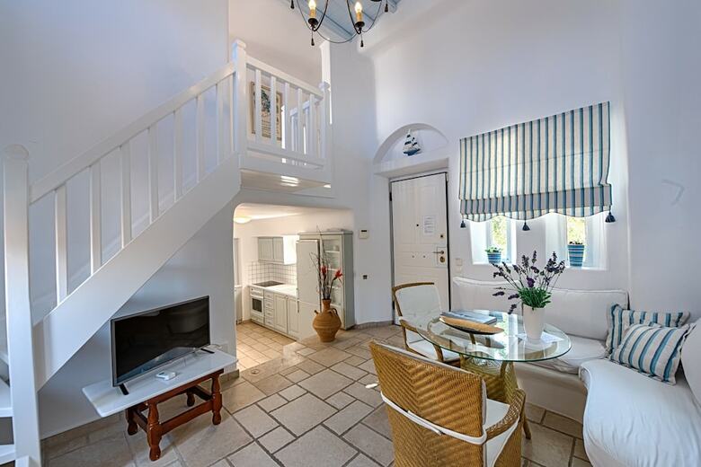 Apartamentos Iro's Boutique Hotel