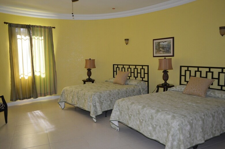 Milbrooks Villa And Retreat