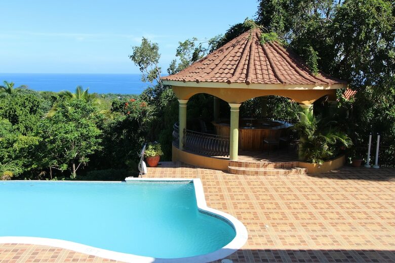 Milbrooks Villa And Retreat