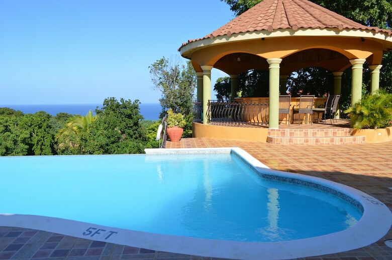 Milbrooks Villa And Retreat