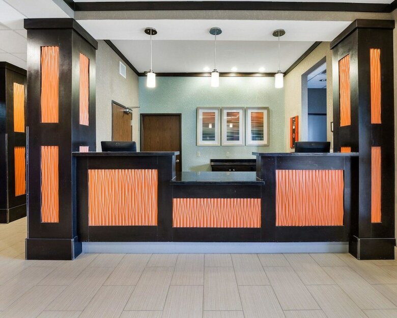 Apartamentos Suburban Extended Stay Hotel