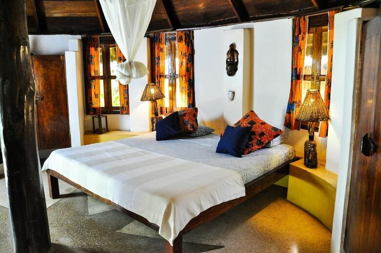 Hotel Ankobra Beach Resort