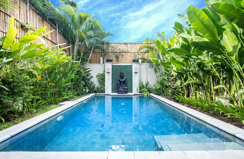 Villa Seriska Seminyak Bali