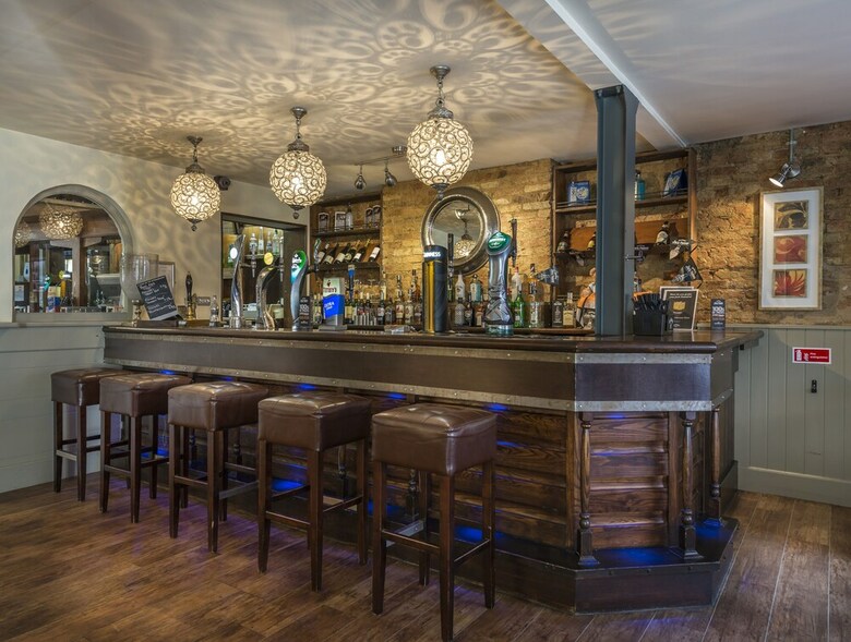 The Admiral Rodney Hotel